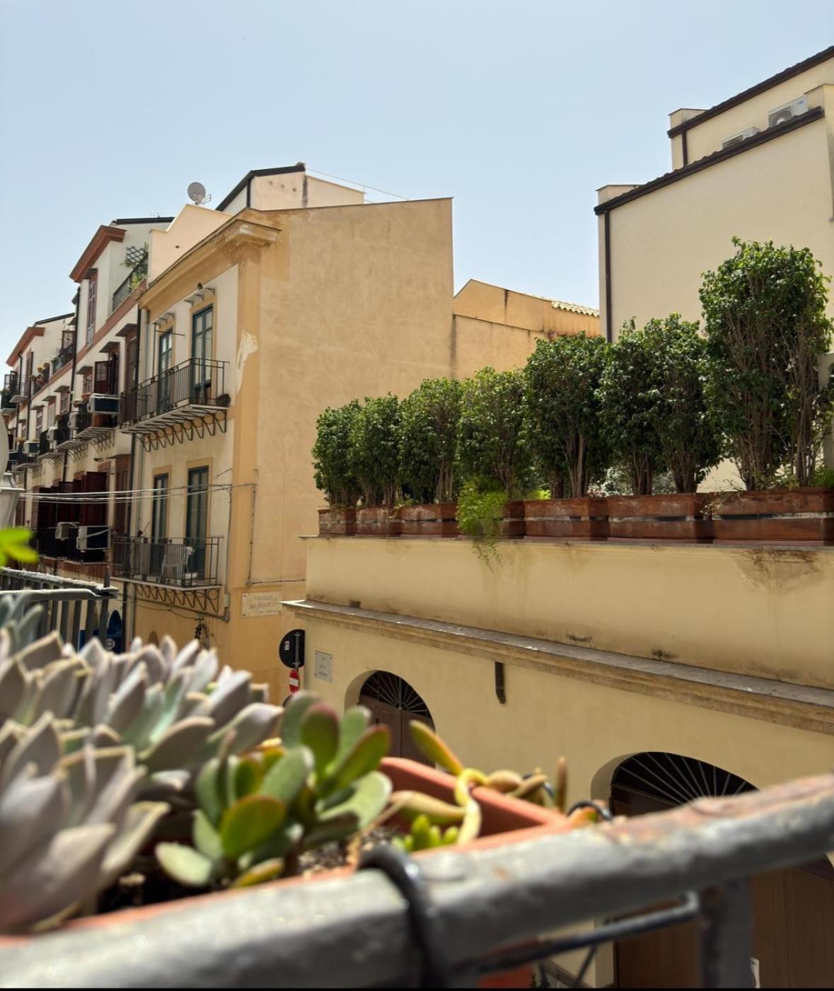 Vetriera Home Palermo Exterior foto