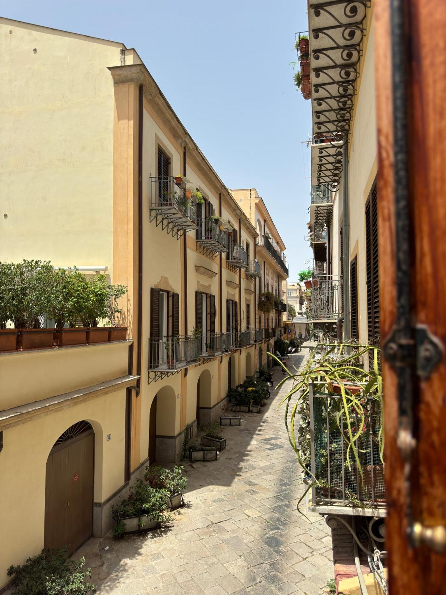 Vetriera Home Palermo Exterior foto
